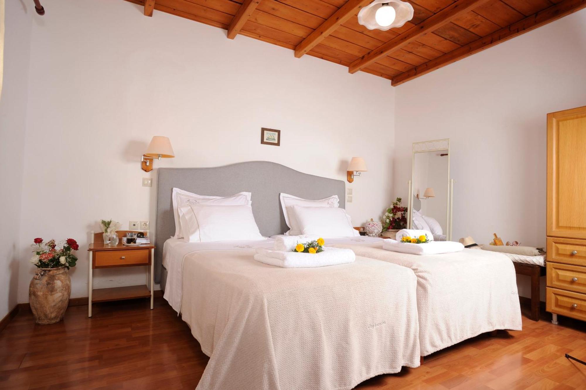 Stefanos Village Hotel Mírthios Extérieur photo