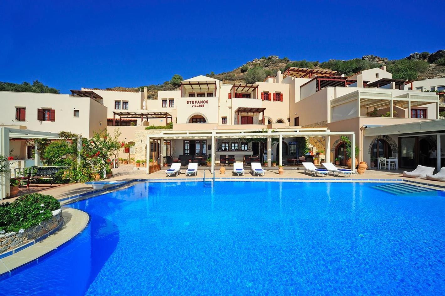 Stefanos Village Hotel Mírthios Extérieur photo